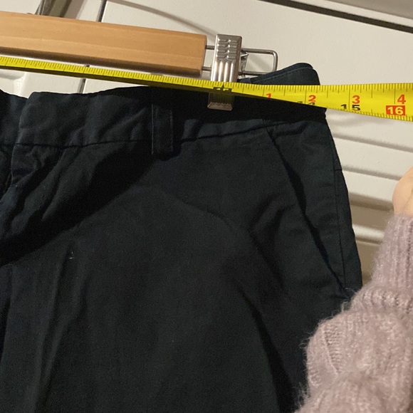 UC Banana Republic black cuffed burmuda shorts - Picture 11 of 11